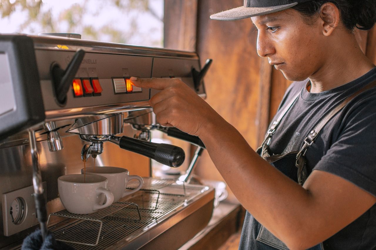 découvrez les meilleurs coffee shops pour savourer un café de qualité dans une ambiance conviviale et chaleureuse.
