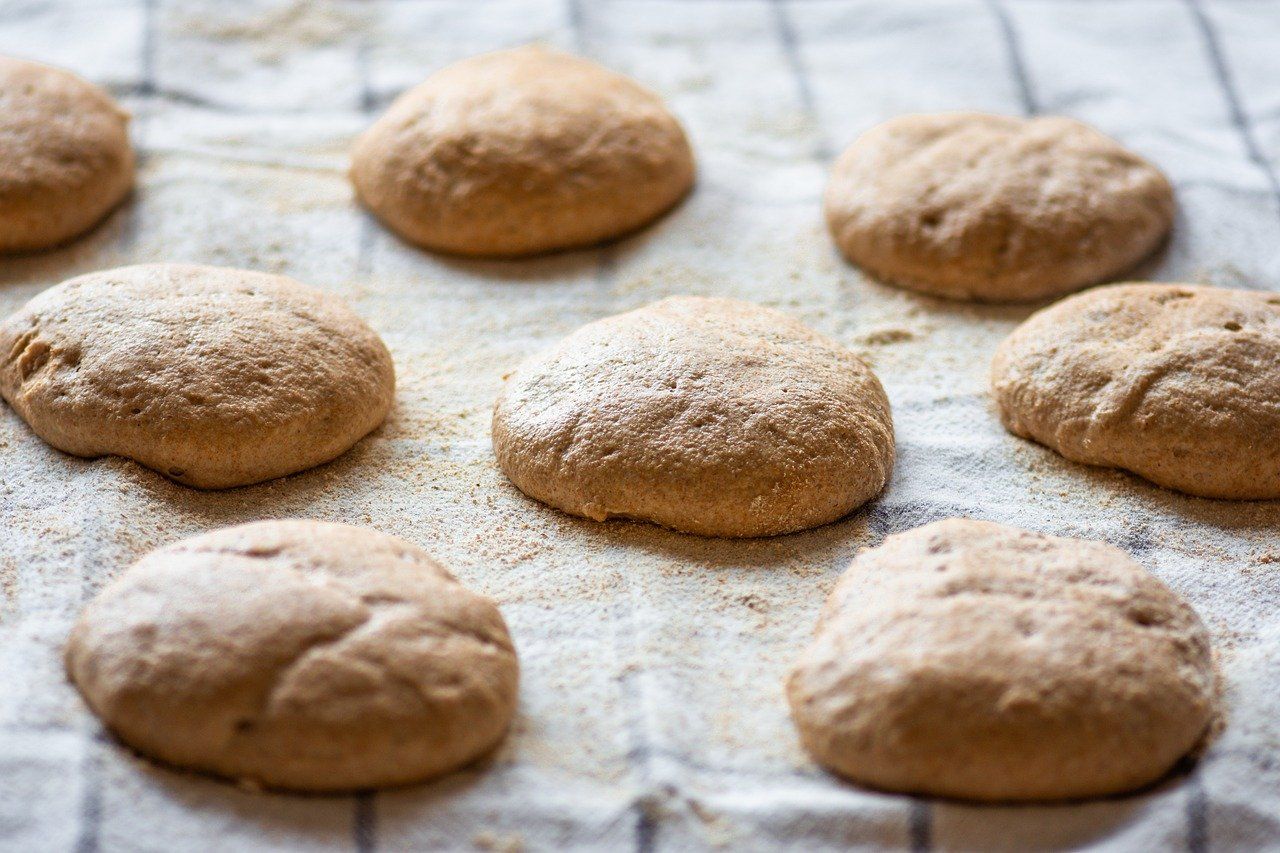 découvrez notre boulangerie artisanale offrant une large gamme de pains, viennoiseries et pâtisseries fraîches, préparées avec des ingrédients de qualité pour ravir vos papilles.