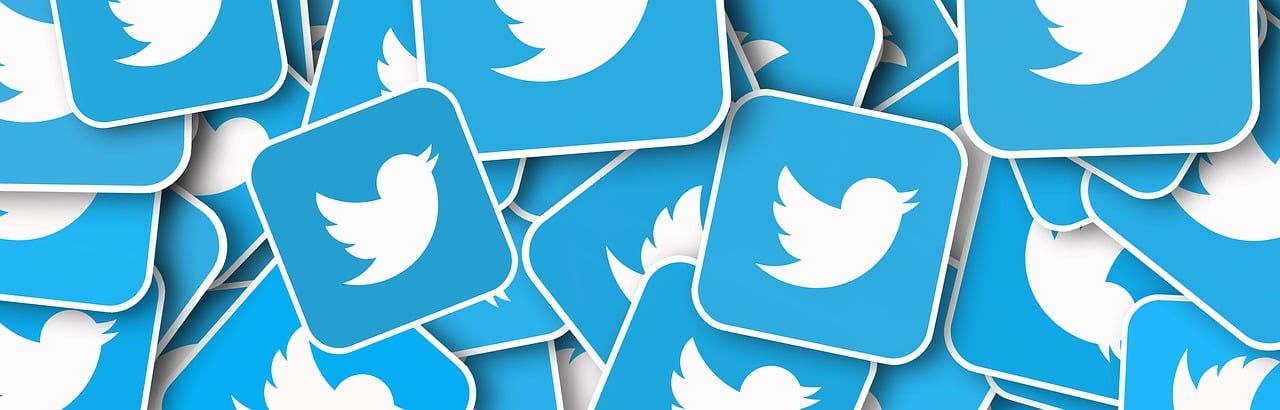 agence média spécialisée dans la création, la gestion et l'optimisation de campagnes publicitaires pour maximiser votre impact et atteindre vos objectifs marketing.