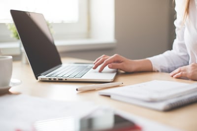 Récits inspirants d’entrepreneurs : des parcours et des leçons de vie