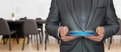 Travail et prise de risque : Pourquoi les compétences financières influencent peu la création d’entreprises chez les chercheurs français