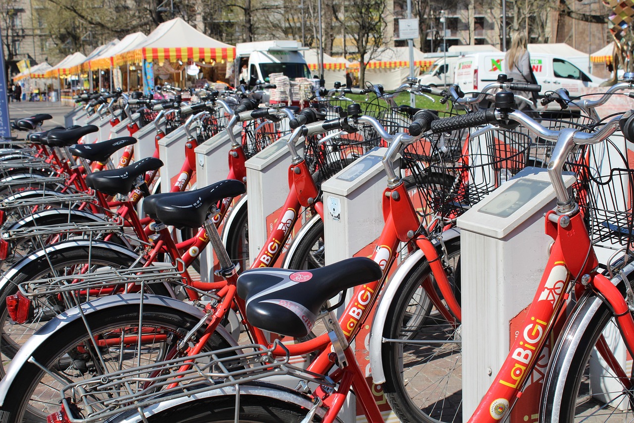 découvrez les avantages de la mobilité durable : un transport responsable qui réduit notre empreinte carbone, améliore la qualité de l'air et favorise des villes plus vivables. adoptez des solutions de mobilité respectueuses de l'environnement pour un avenir meilleur.