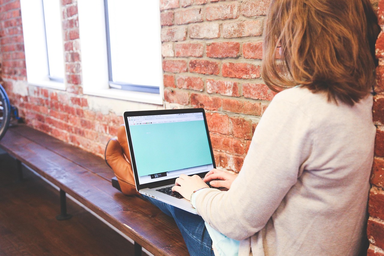 découvrez comment la réputation d'entreprise joue un rôle crucial dans le succès et la durabilité d'une organisation. apprenez les meilleures pratiques pour bâtir et maintenir une image positive auprès des parties prenantes, et explorez les impacts d'une bonne réputation sur la confiance des clients et l'engagement des employés.