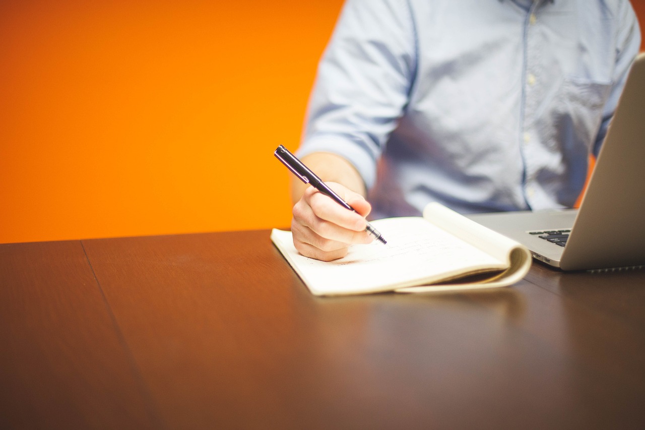 découvrez le monde du freelance : conseils, astuces et ressources pour réussir en tant que travailleur indépendant. explorez des opportunités variées, gérez votre temps efficacement et développez votre réseau professionnel.