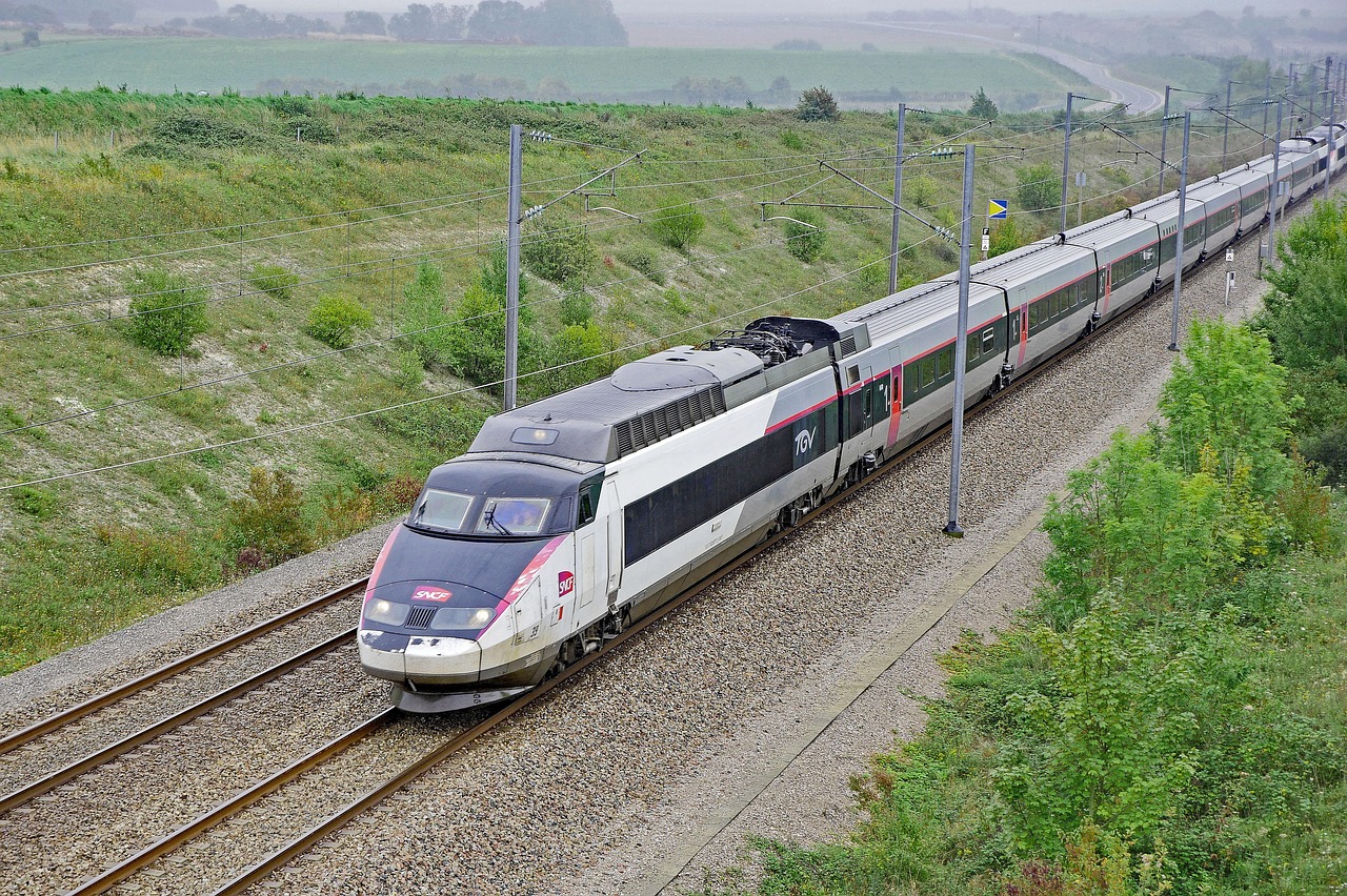 découvrez alstom, leader mondial dans les solutions de mobilité intelligente et durable, spécialisé dans la conception et la fabrication de trains, tramways et systèmes ferroviaires innovants. actualités, innovations et engagements pour un transport écoresponsable.