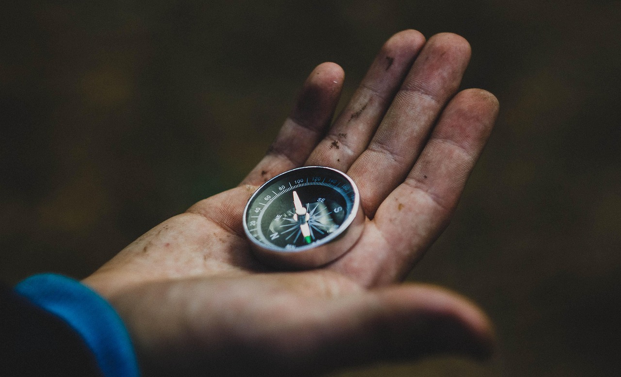 découvrez ce qu'est la decision fatigue, ses causes, ses conséquences sur votre vie quotidienne et des conseils pratiques pour mieux gérer votre énergie mentale et prendre des décisions plus sereinement.