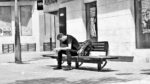 découvrez ce qu'est la decision fatigue (fatigue décisionnelle), ses causes, ses effets sur votre quotidien et des conseils pratiques pour mieux gérer vos choix au quotidien.