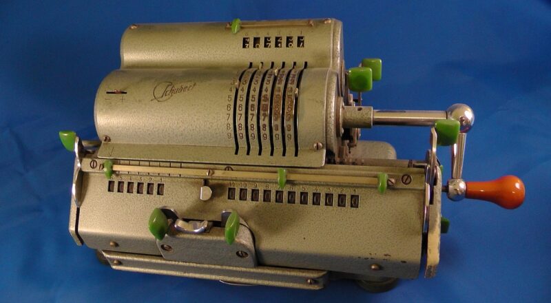 expert-comptable d&eacute;di&eacute; &agrave; la gestion financi&egrave;re, &agrave; la comptabilit&eacute; pr&eacute;cise et &agrave; l'optimisation fiscale pour particuliers et entreprises.